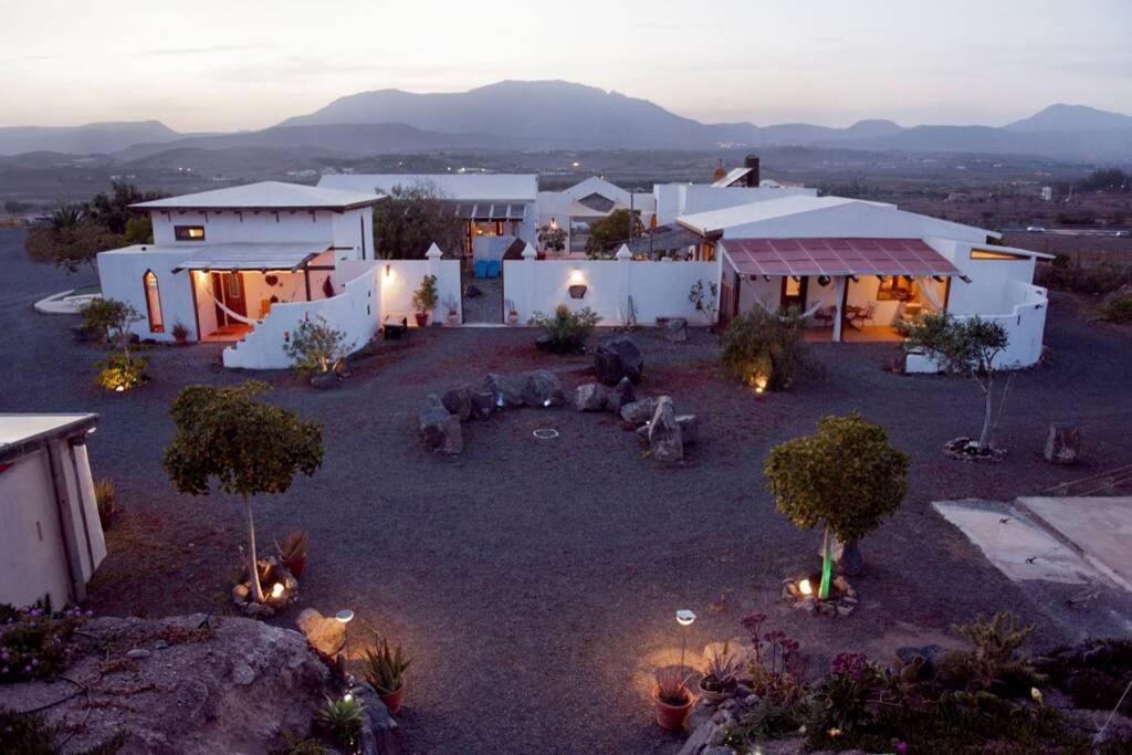 Tranquila Tierra - Eco Retreat Finca Artis Tirma Tarajalejo Esterno foto